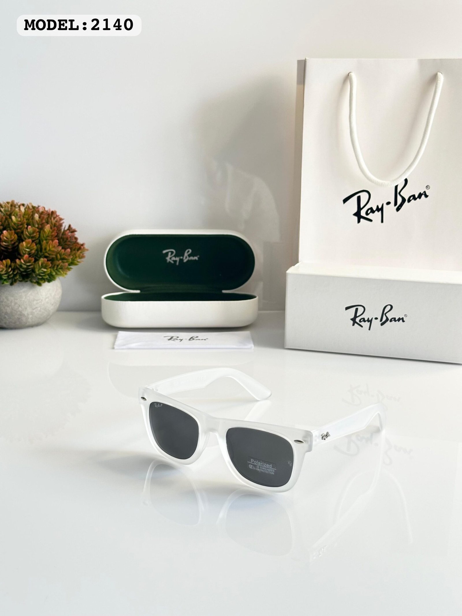 Rayban Ice Black